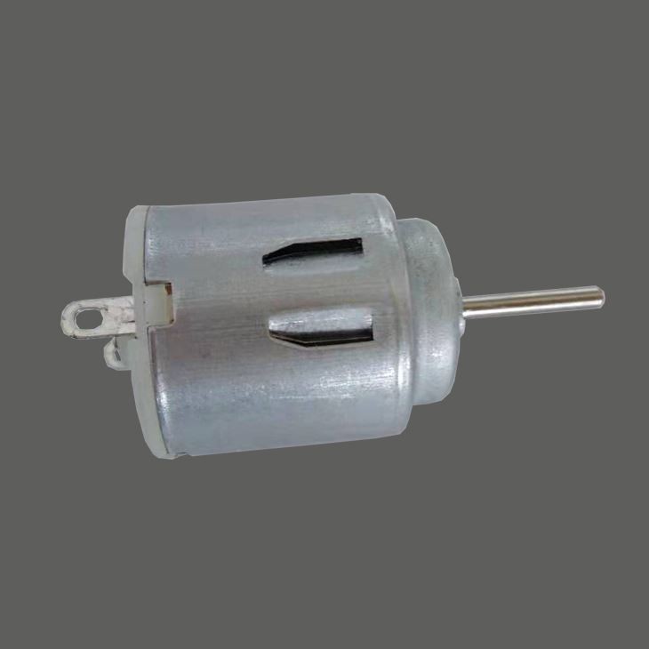 खिलौने डीसी मोटर्स का प्रयोग करें